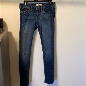 Hollister skinny jeans